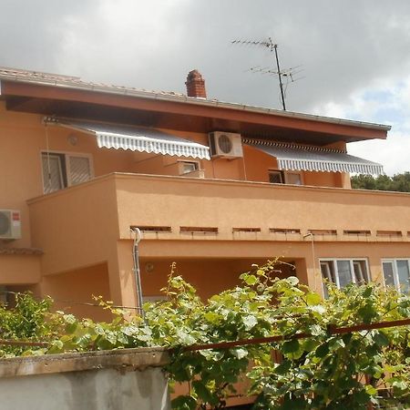 Apartments And Rooms Nediljko Bibinje Εξωτερικό φωτογραφία