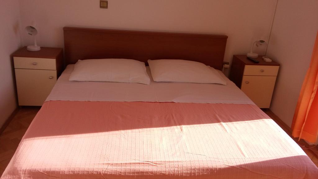 Apartments And Rooms Nediljko Bibinje Εξωτερικό φωτογραφία
