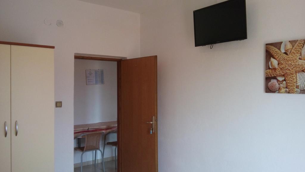 Apartments And Rooms Nediljko Bibinje Εξωτερικό φωτογραφία