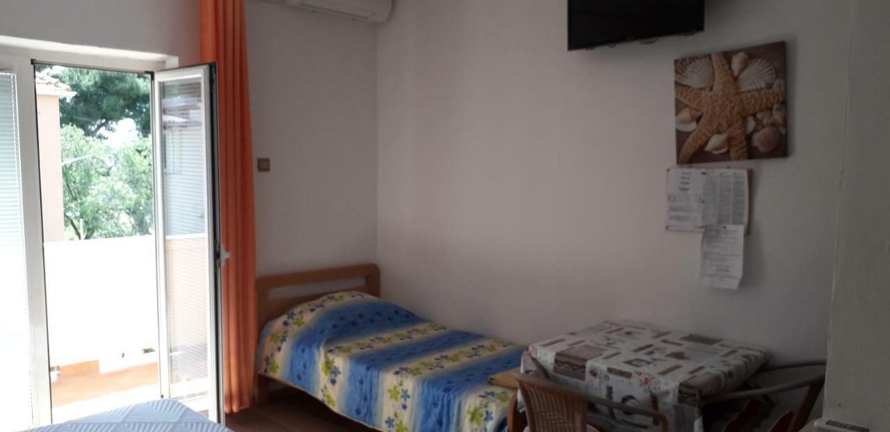 Apartments And Rooms Nediljko Bibinje Εξωτερικό φωτογραφία